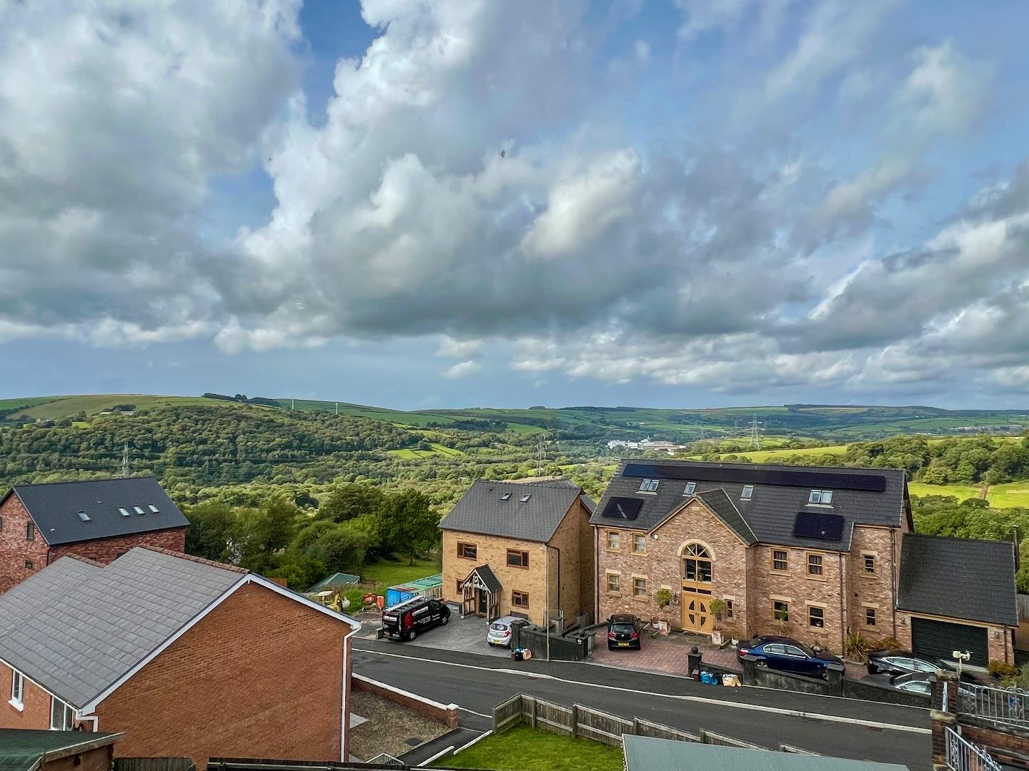 Cwmcoed, Bettws, Bridgend County Borough, CF32 8SW